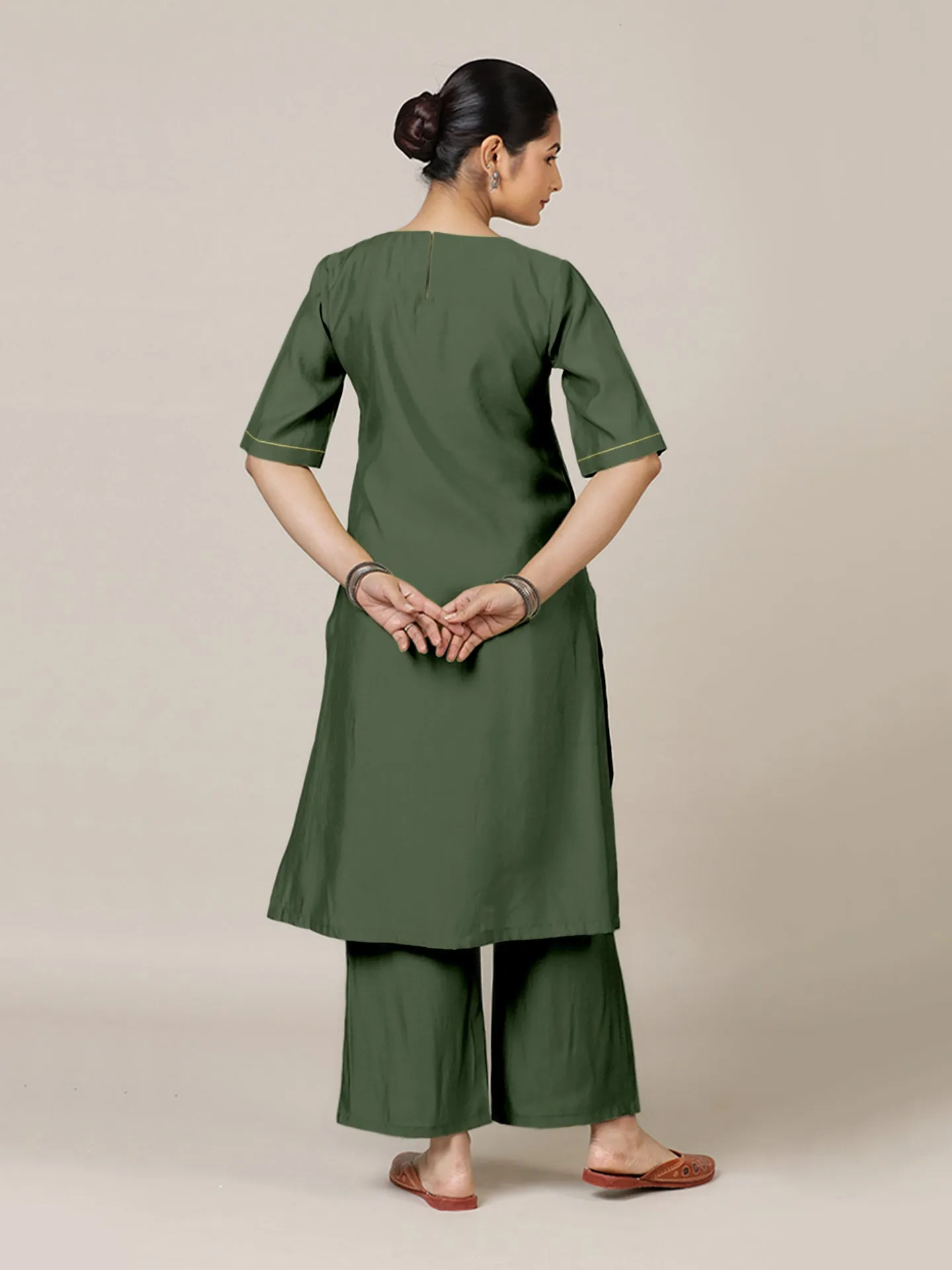 Esha x Rozaana | A Line Kurta in Hunter Green with Thread Work | Coords or Only Kurta