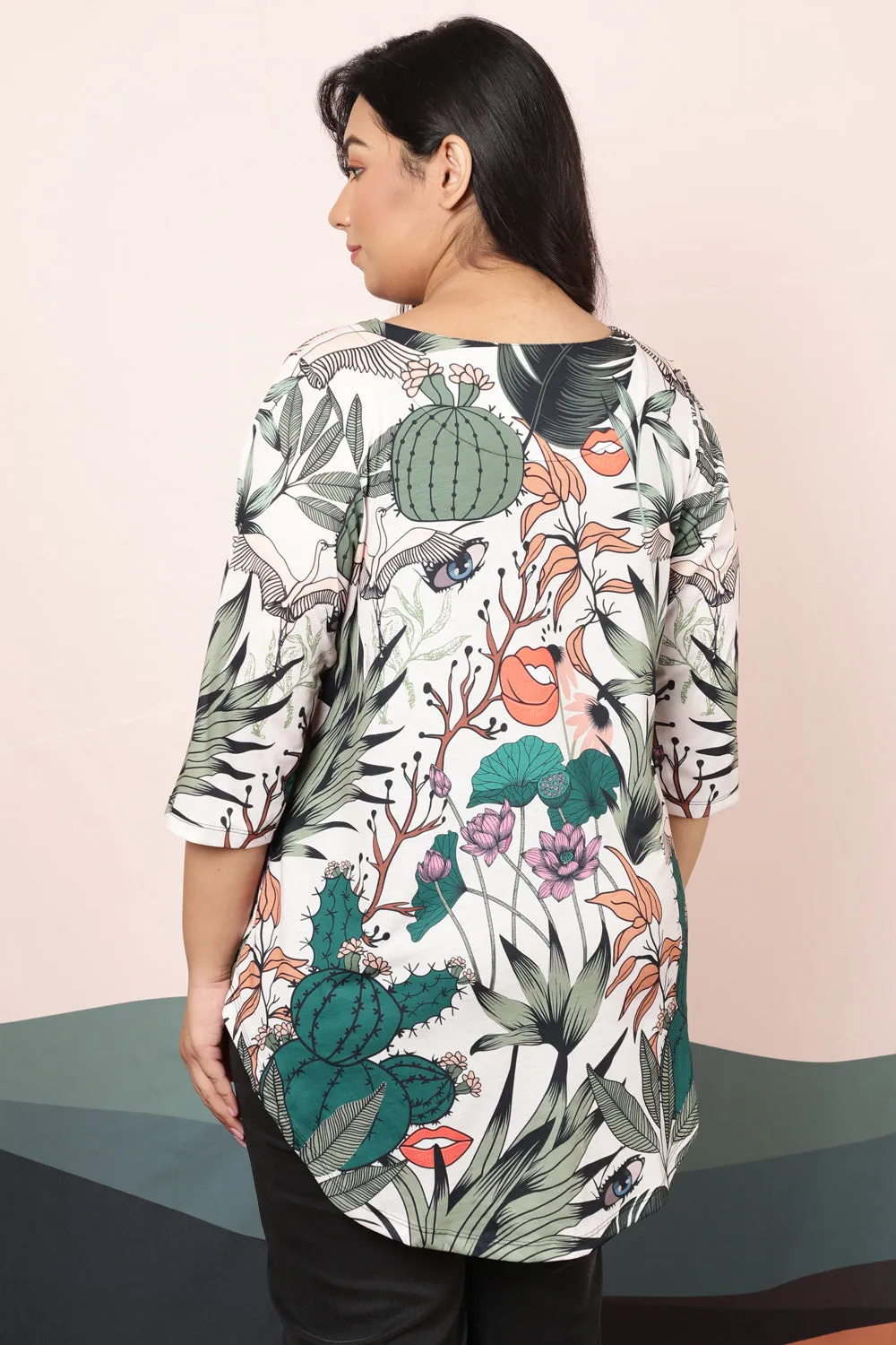 Plus Size Quirky Wildlife Centre Pleat Top