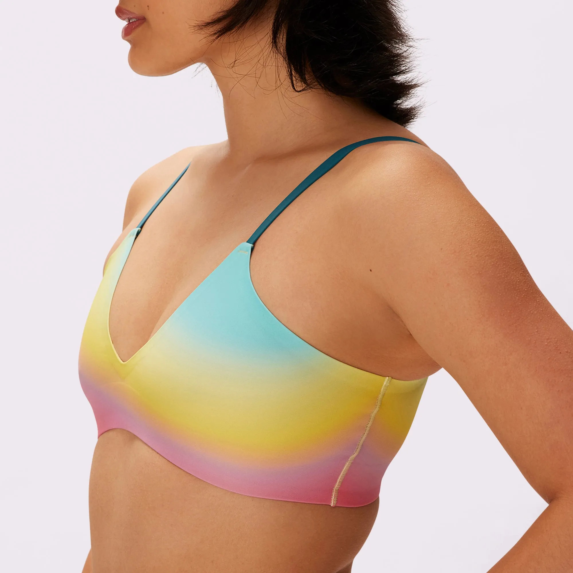 Smooth Lift Triangle Bralette | Seamless Universal (Eightball)