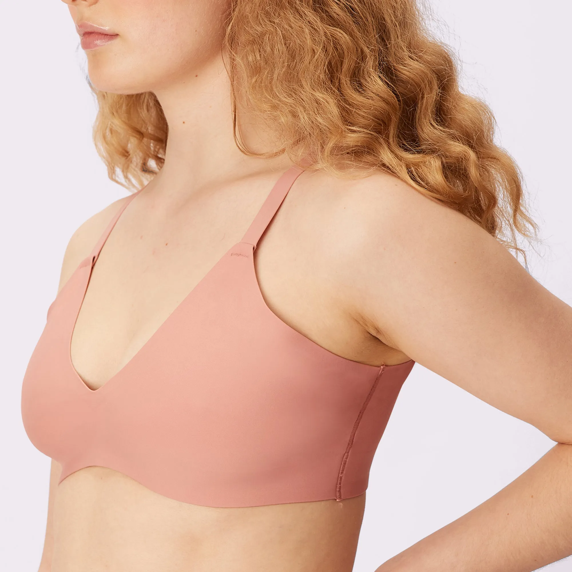 Smooth Lift Triangle Bralette | Seamless Universal (Eightball)