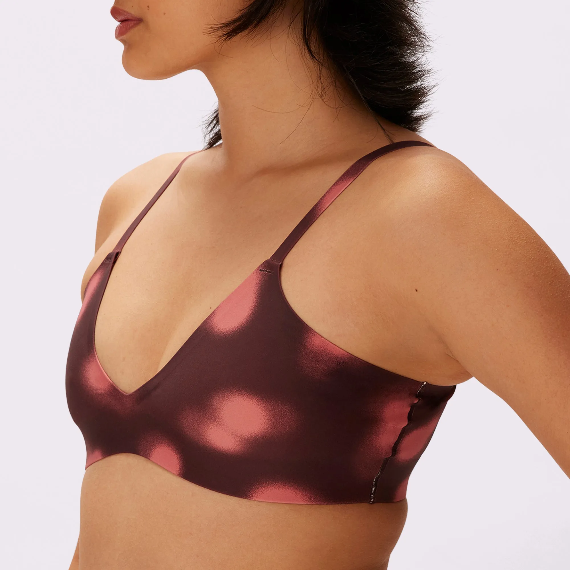 Smooth Lift Triangle Bralette | Seamless Universal (Eightball)