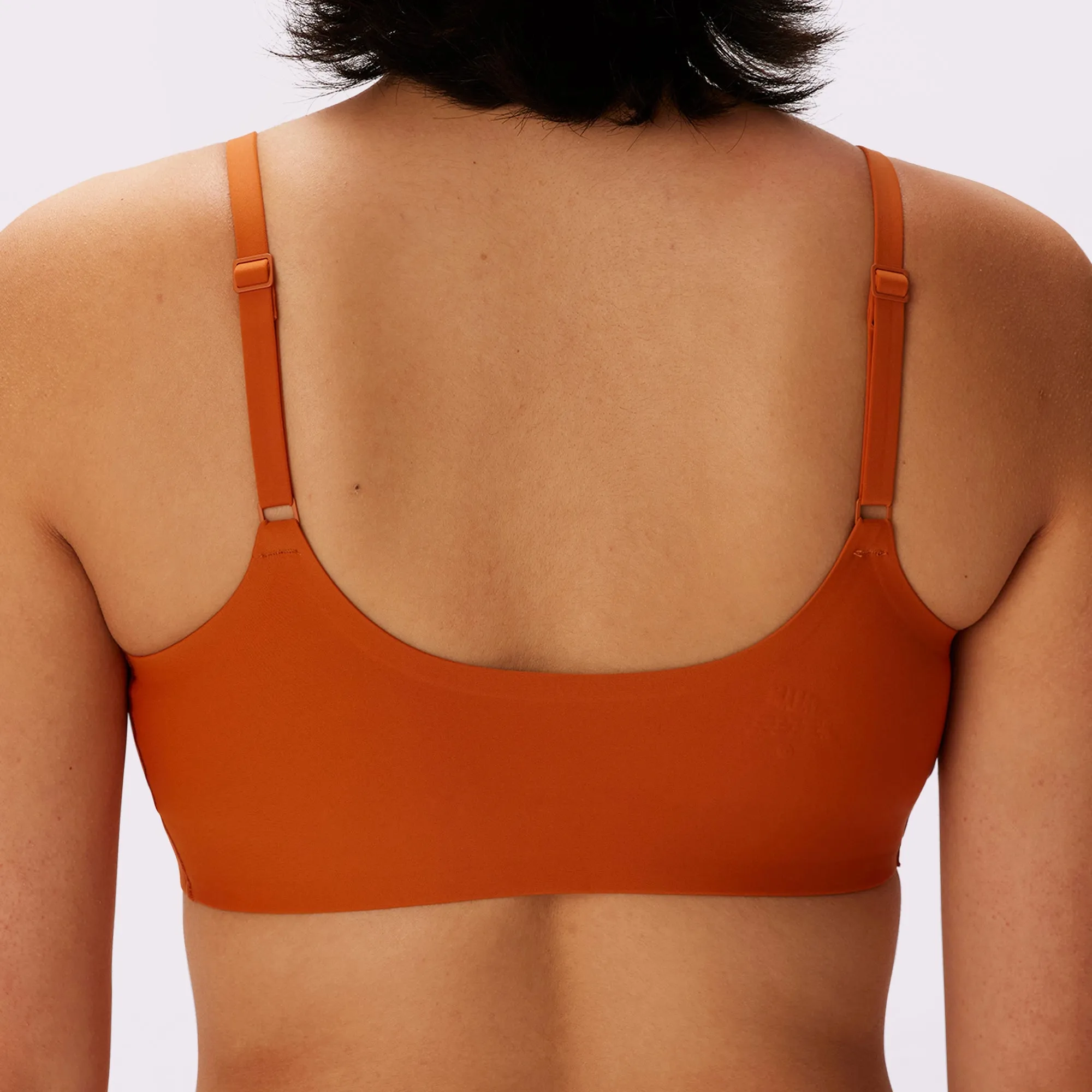 Smooth Lift Triangle Bralette | Seamless Universal (Eightball)